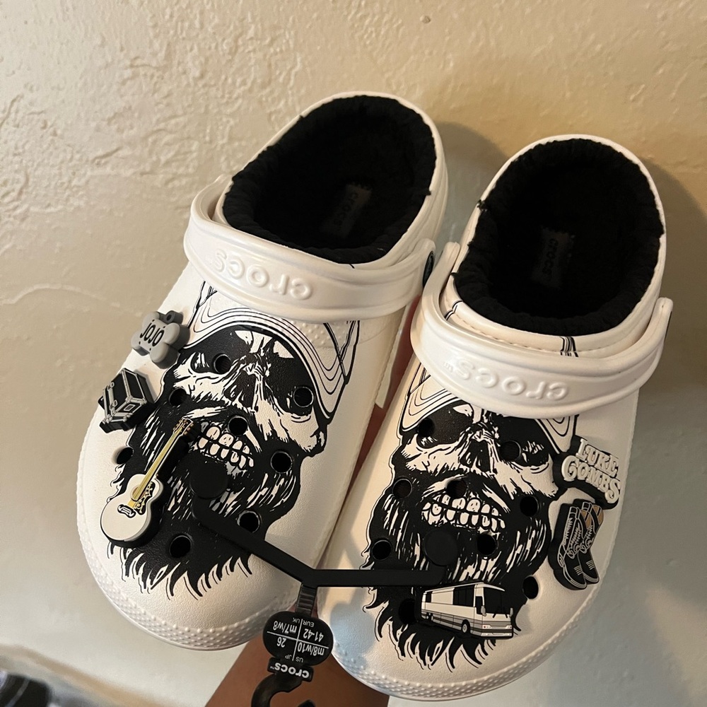 Luke combs croc